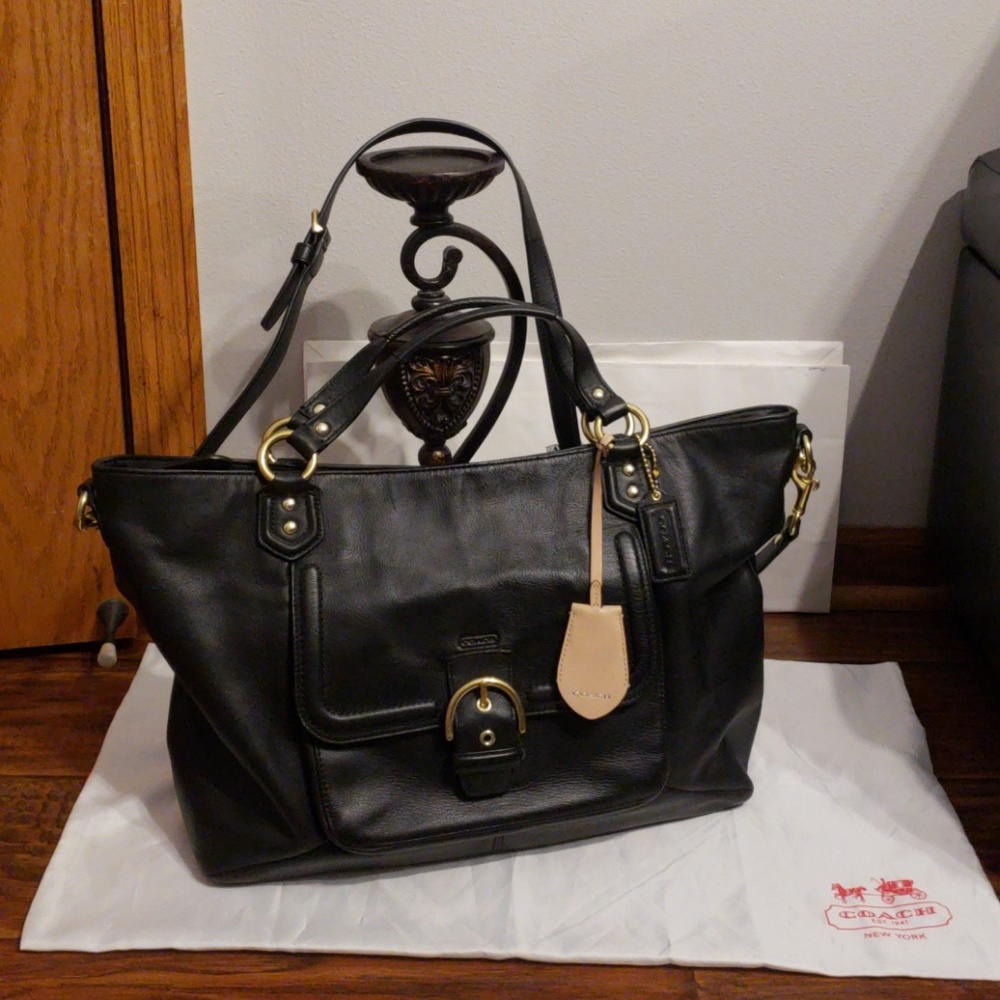 🌹🌹Auth excellent condition coach purse